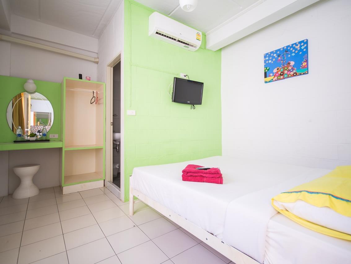 Sleep Sheep Phuket Hostel Sha Exterior foto
