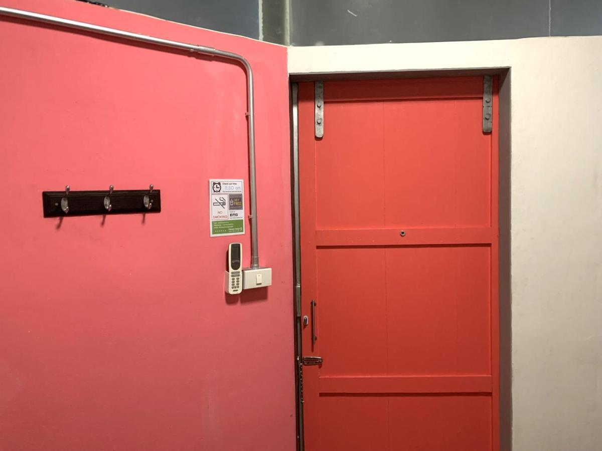 Sleep Sheep Phuket Hostel Sha Exterior foto